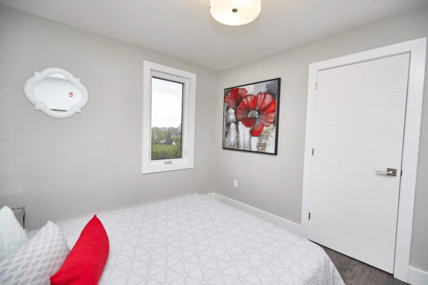 Appartement Fallsview Boutique 2Bd 4B à Niagara Falls Extérieur photo